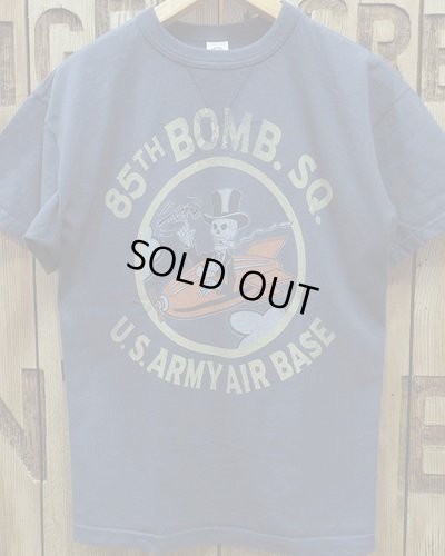画像2: TOYS McCOY -MILITARY TEE SHIRT "85TH BOMB. SQ. HAMMER FIELD"- 