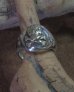 画像2: CUSHMAN 29018 -SKULL & CROSS BONE SILVER RING-  (2)
