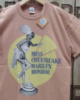 画像: TOYS McCOY -MARILYN MONROE TEE "MISS CHEESECAKE"- 