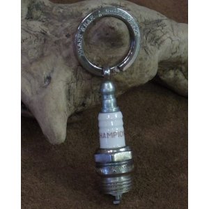 画像: BARNS / BUTTON WORKS -VTG "CHAMPION" SPARK PLUG KEYHOLDER- 