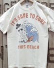 画像2: TOYS McCOY -CASPER TEE "IT'S SAFE TO SURF"- 
