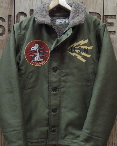 画像2: TOYS McCOY - N-1 DECK JACKET SNOOPY "RADIOMAN" - 